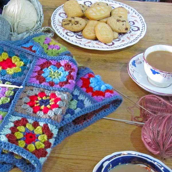 Knit & Natter